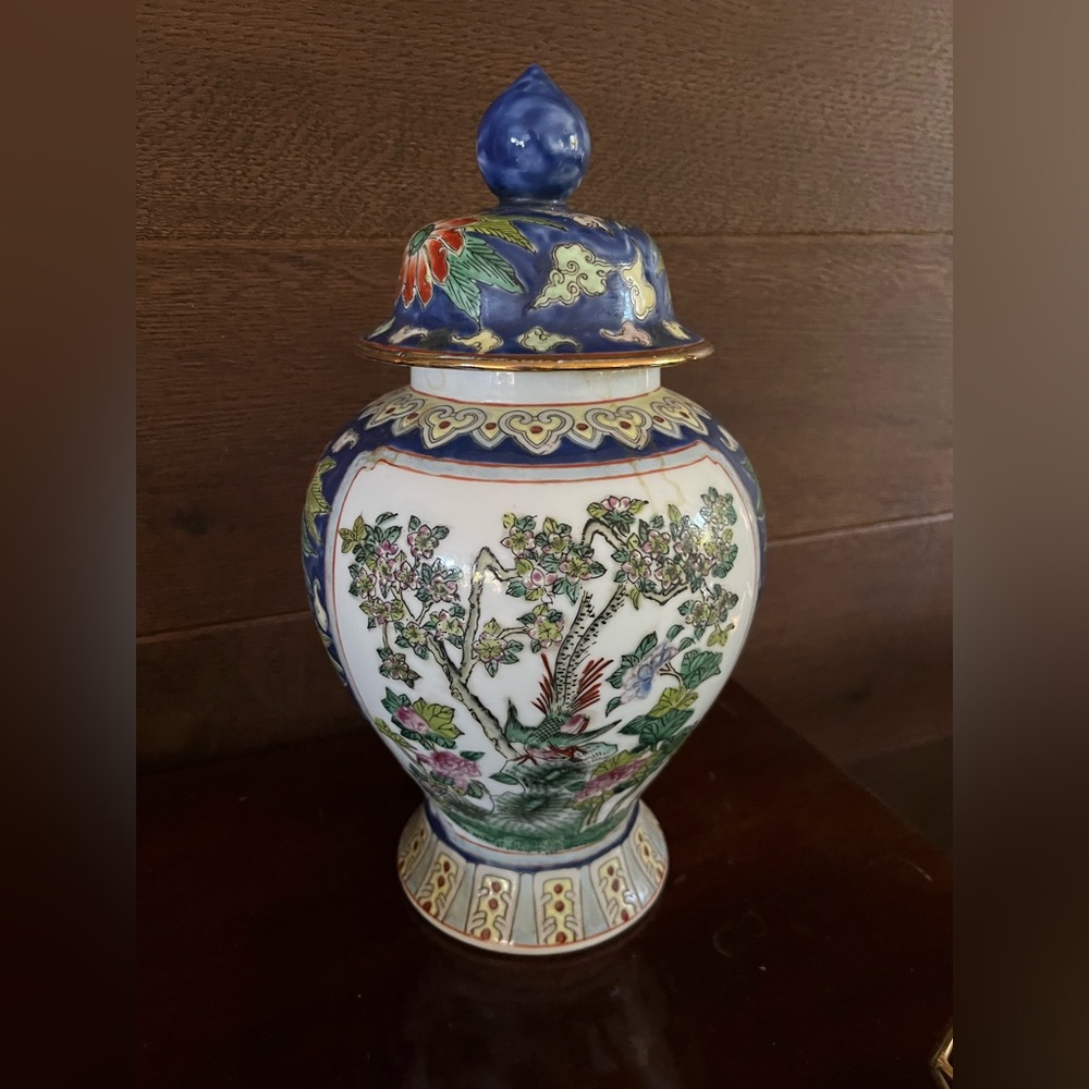 Asian vase